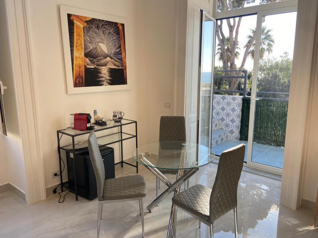 Megaride Domus Apartment *